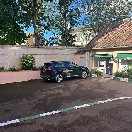 Hotel Saint - Charles Rambouillet Εξωτερικό φωτογραφία